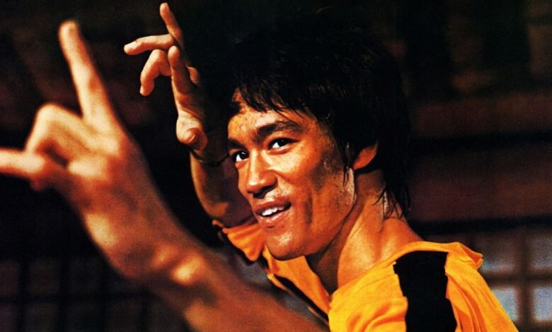 Filmes clássicos de Bruce Lee e Jackie Chan serão recriados com IA