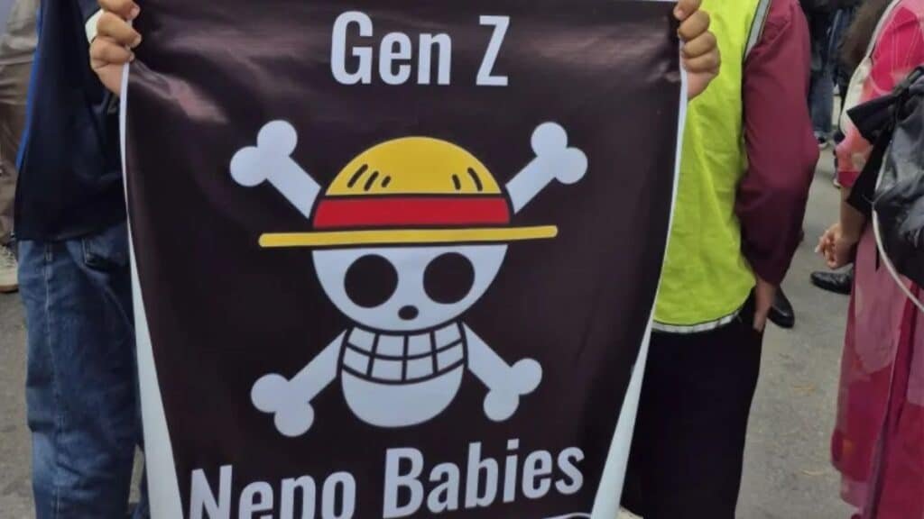One Piece: Bandeira vira símbolo de protesto durante manifestações no Nepal 2 Protestos violentos liderados pela Geração Z
